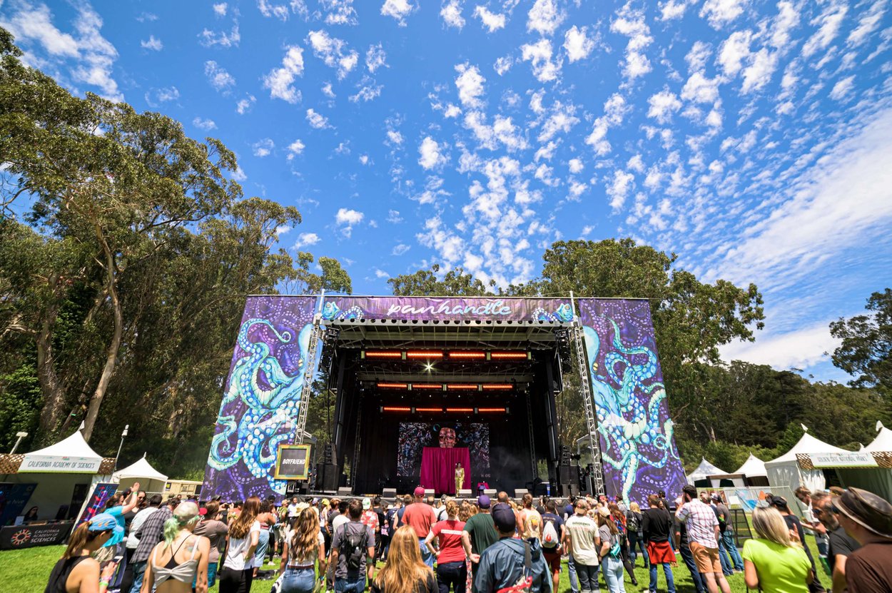 Crafting Epic Festival Moments: bluemedia's Ongoing Symphony with Outside Lands