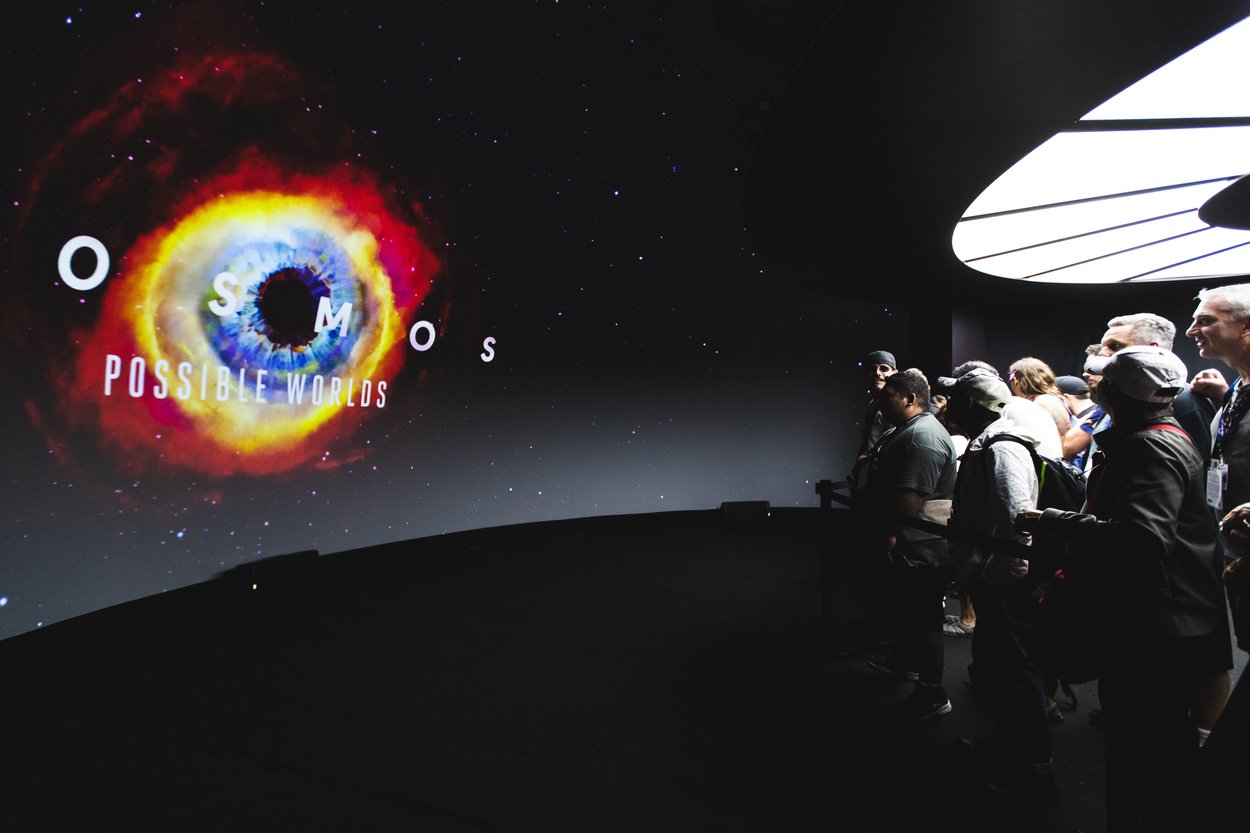 Journey into the Cosmos: A 4D Marvel at Comic-Con